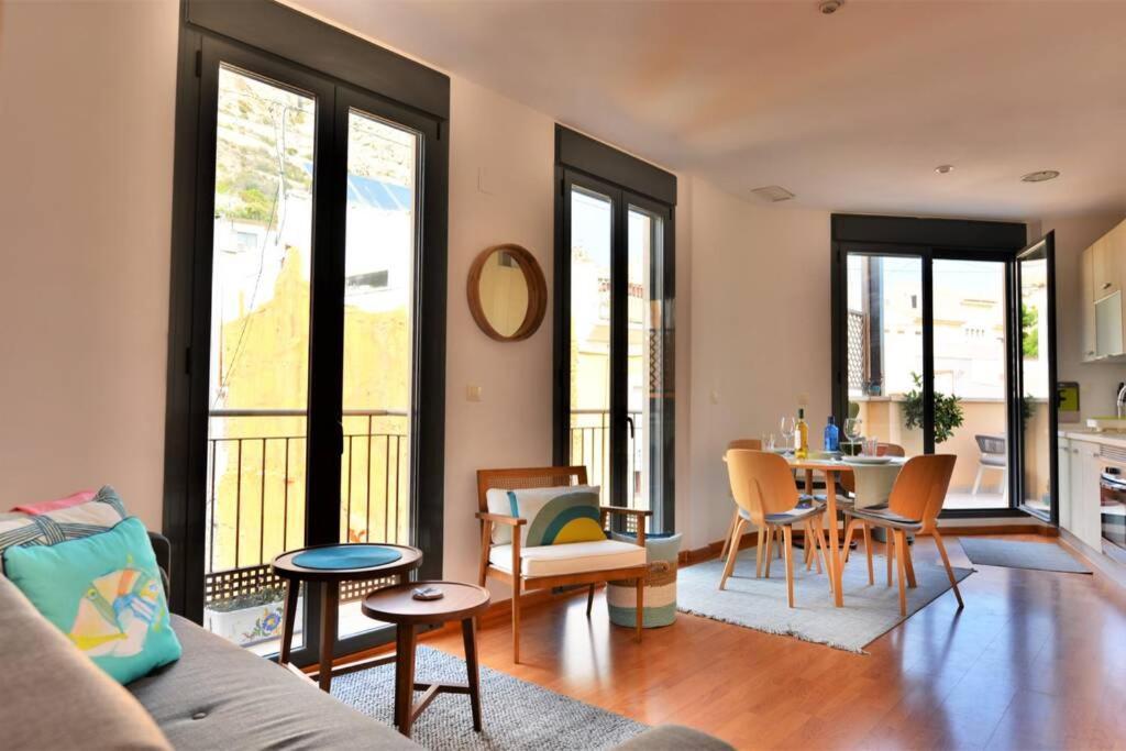 Ferienwohnung Penthouse In Old City Center By Nras Alicante Exterior foto