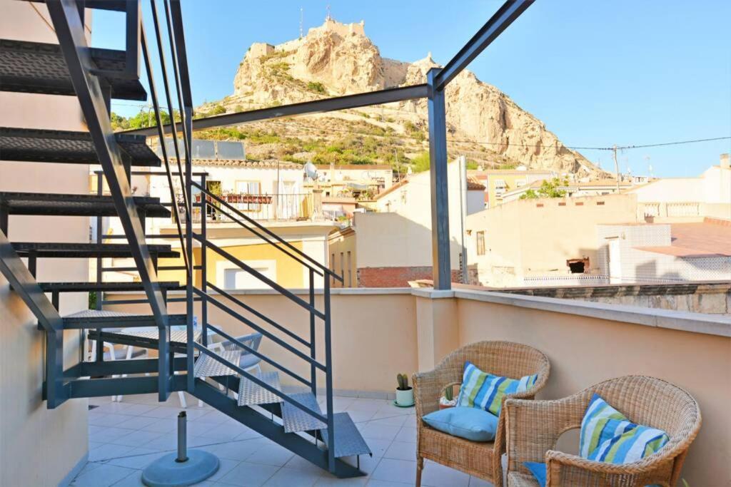 Ferienwohnung Penthouse In Old City Center By Nras Alicante Exterior foto