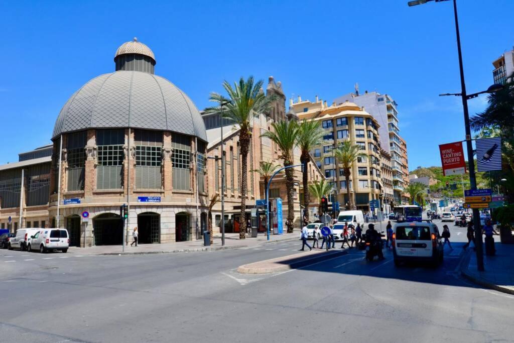 Ferienwohnung Penthouse In Old City Center By Nras Alicante Exterior foto