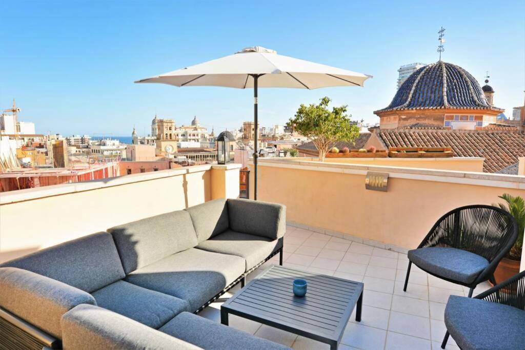 Ferienwohnung Penthouse In Old City Center By Nras Alicante Exterior foto