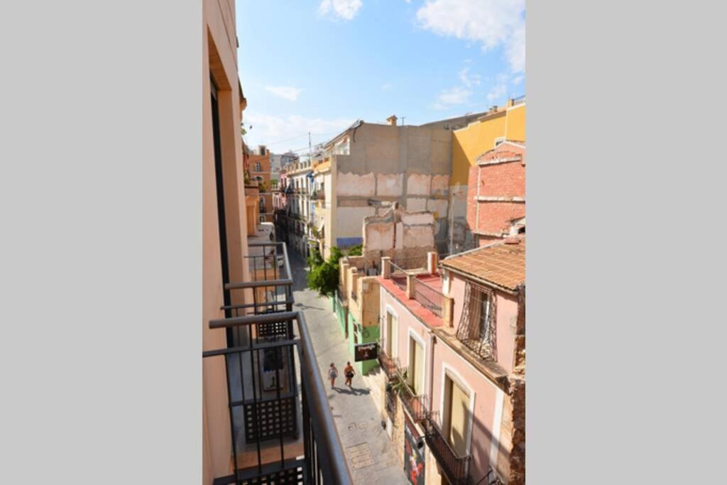 Ferienwohnung Penthouse In Old City Center By Nras Alicante Exterior foto